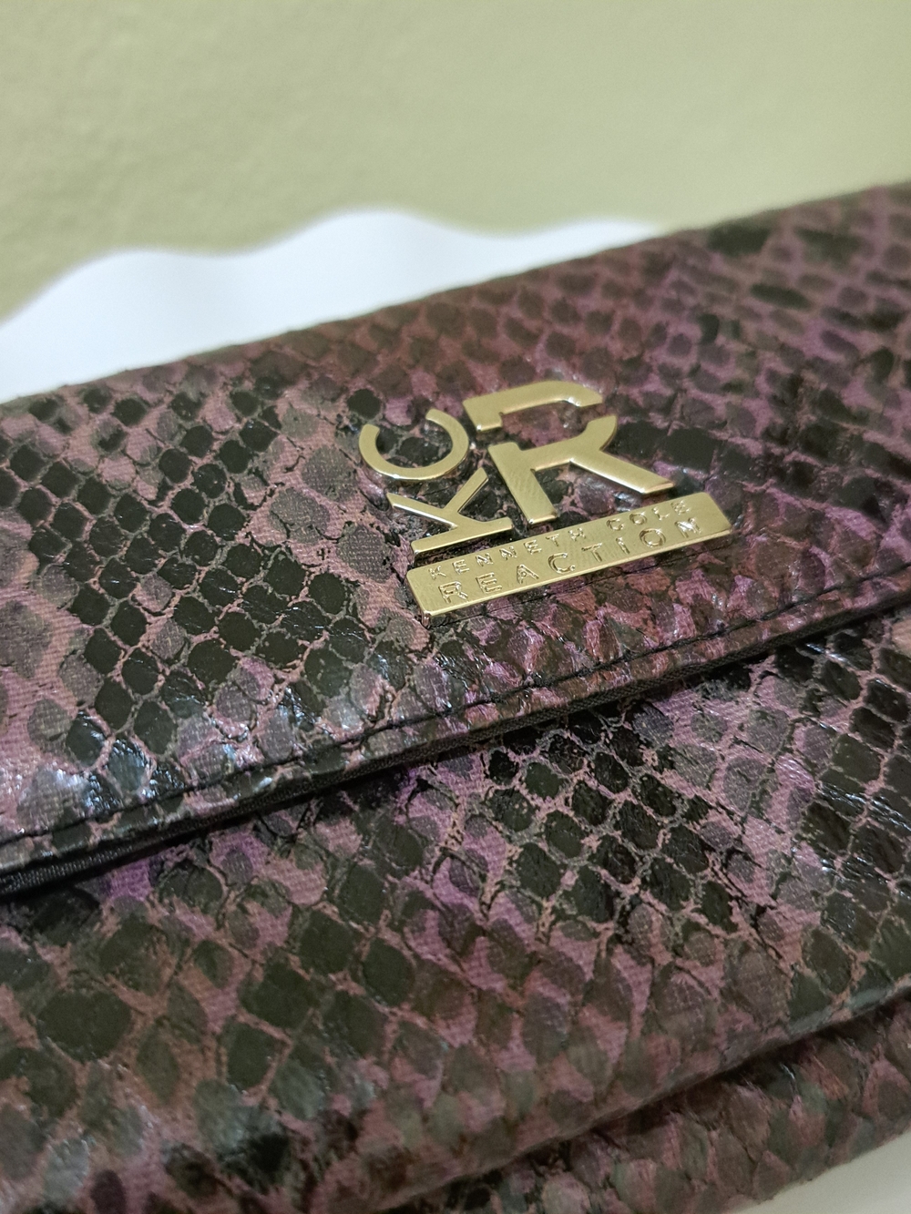 Kenneth Cole Reaction Snakeskin Print Wallet